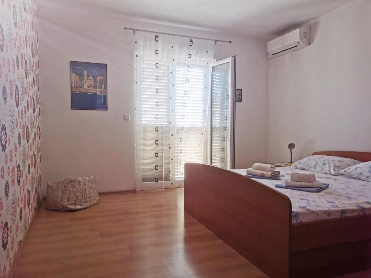 Babo Apartments Hvar Town Esterno foto
